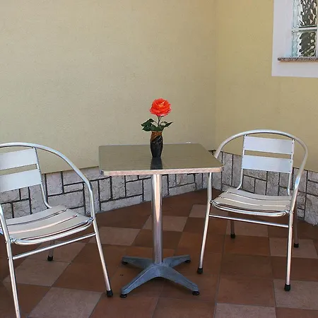 Apartment Anka *